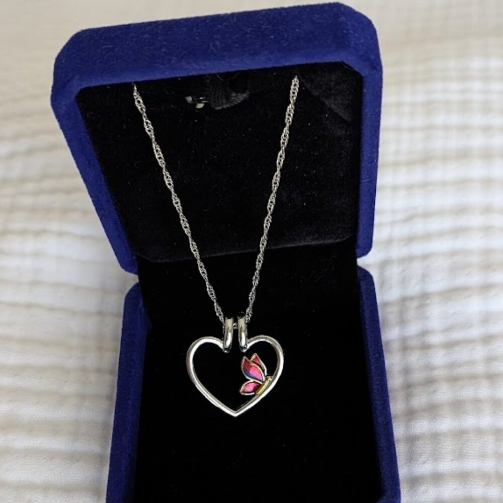 NEW Silver Butterfly Heart Pendant Necklace